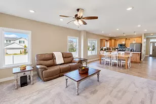 213 N Bristol W, Cedar City, UT 84720 - Photo 8