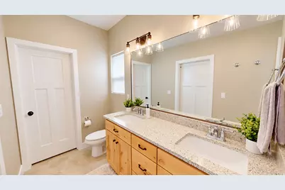 213 N Bristol W, Cedar City, UT 84720 - Photo 16