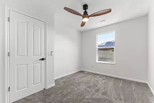 4076 E South Pass Rd, Eagle Mountain, UT 84005 - Photo 16