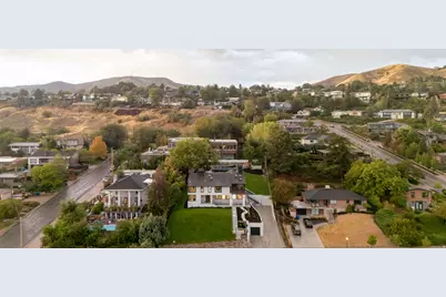 577 E 13th Ave, Salt Lake City, UT 84103 - Photo 8