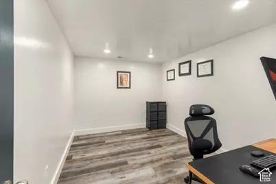 952 E 100 N, Hyde Park, UT 84318 - Photo 32