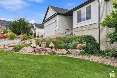 952 E 100 N, Hyde Park, UT 84318 - Photo 44