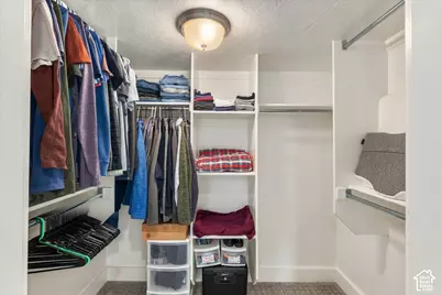 952 E 100 N, Hyde Park, UT 84318 - Photo 28