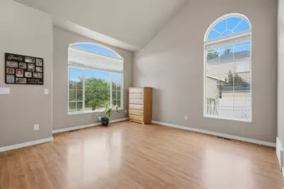 1071 S 55 W, Farmington, UT 84025 - Photo 6