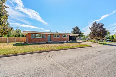 857 Goddard St, Ogden, UT 84403 - Photo 2