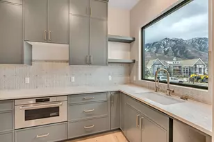 6506 W Johnson Circle, Herriman, UT 84096 - Photo 6