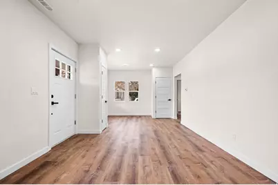 563 S Denver St, Salt Lake City, UT 84111 - Photo 2