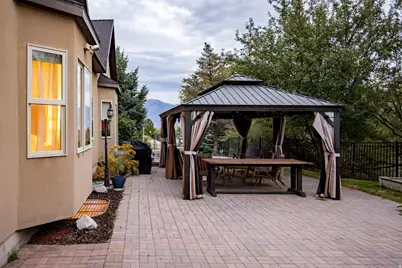 4523 W Park Bend Ct S, Riverton, UT 84096 - Photo 42