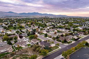 4523 W Park Bend Ct S, Riverton, UT 84096 - Photo 58