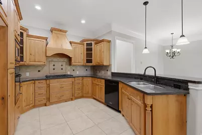 2655 N 140 E #207, Provo, UT 84604 - Photo 28