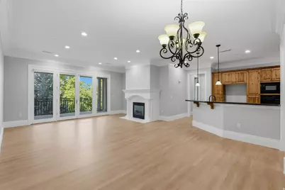 2655 N 140 E #207, Provo, UT 84604 - Photo 16