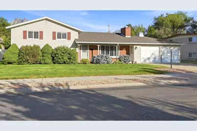 5455 S Revere Dr E, Murray, UT 84117 - Photo 2