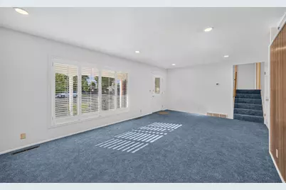 5455 S Revere Dr E, Murray, UT 84117 - Photo 8