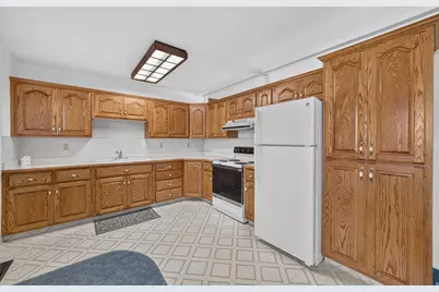5455 S Revere Dr E, Murray, UT 84117 - Photo 10