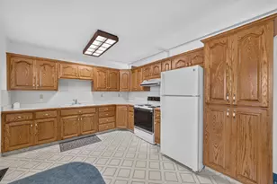 5455 S Revere Dr E, Murray, UT 84117 - Photo 10