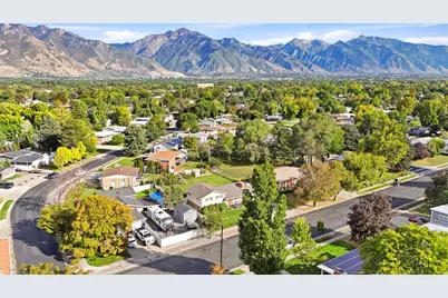 5455 S Revere Dr E, Murray, UT 84117 - Photo 32