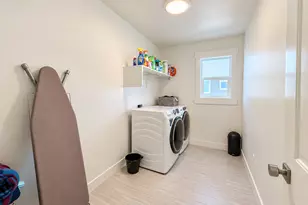 442 N Stone Ridge Dr, Saratoga Springs, UT 84045 - Photo 22