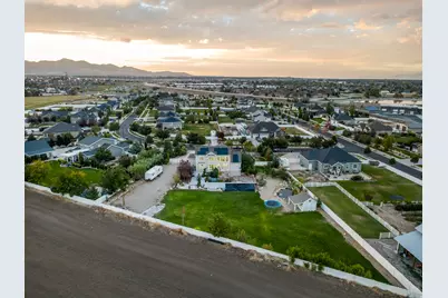 3371 W Oxfordshire Dr, Bluffdale, UT 84065 - Photo 52