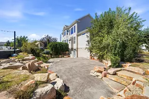 3371 W Oxfordshire Dr, Bluffdale, UT 84065 - Photo 58
