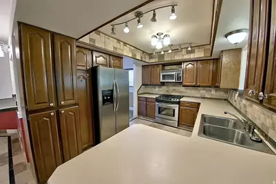 1482 E 4600 S, Ogden, UT 84403 - Photo 6