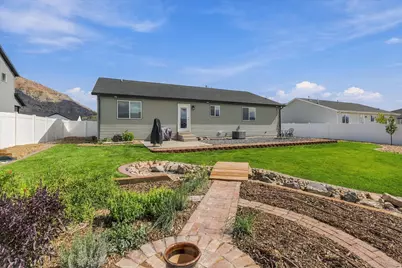 608 S 1380 E, Hyrum, UT 84319 - Photo 26