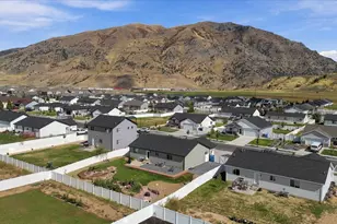 608 S 1380 E, Hyrum, UT 84319 - Photo 30