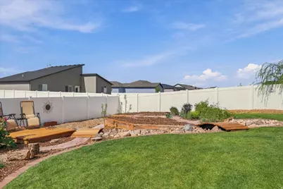 608 S 1380 E, Hyrum, UT 84319 - Photo 24
