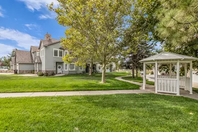 962 S Courtyard Ln, Centerville, UT 84014 - Photo 24