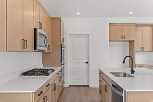 1324 N 1275 E, Logan, UT 84341 - Photo 12