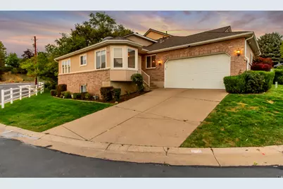 979 Brook Haven Dr, Kaysville, UT 84037 - Photo 1