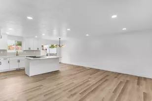554 Nelson Ave, Tooele, UT 84074 - Photo 4