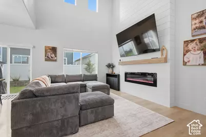 214 N 480 E, Vineyard, UT 84058 - Photo 8