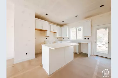 942 W Mountain Hollow Way N #336, Lehi, UT 84048 - Photo 2