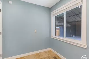 725 N Lafayette Dr W, Salt Lake City, UT 84116 - Photo 12