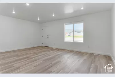 1668 N Copper Canyon Dr #1309, Tooele, UT 84074 - Photo 6