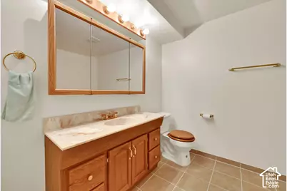 12020 S 4000 W, Riverton, UT 84096 - Photo 38