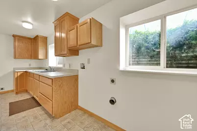 12020 S 4000 W, Riverton, UT 84096 - Photo 30