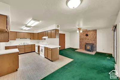 12020 S 4000 W, Riverton, UT 84096 - Photo 14