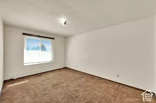 12020 S 4000 W, Riverton, UT 84096 - Photo 26
