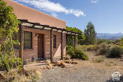 1611 S Kalina Hts, Moab, UT 84532 - Photo 2