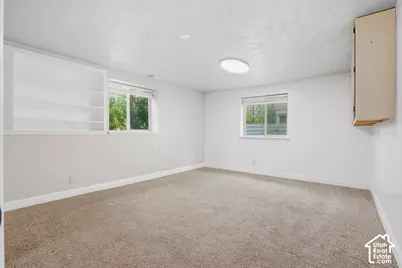 46 E Whitaker Cir, Kaysville, UT 84037 - Photo 24