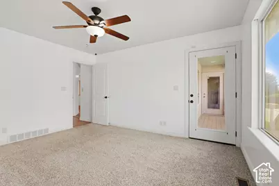 46 E Whitaker Cir, Kaysville, UT 84037 - Photo 12