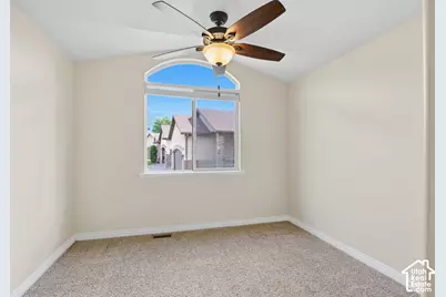 46 E Whitaker Cir, Kaysville, UT 84037 - Photo 16