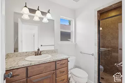 46 E Whitaker Cir, Kaysville, UT 84037 - Photo 14