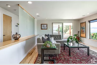 754 N Hilltop Rd, Salt Lake City, UT 84103 - Photo 10