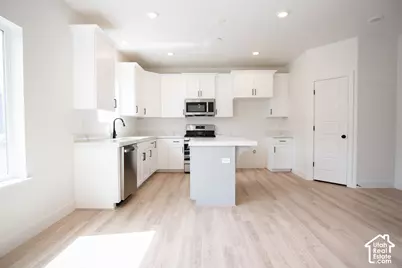 442 E 590 N Lot #40, Salem, UT 84653 - Photo 4