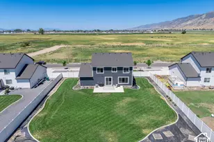 676 E 1100 S, Hyrum, UT 84319 - Photo 32