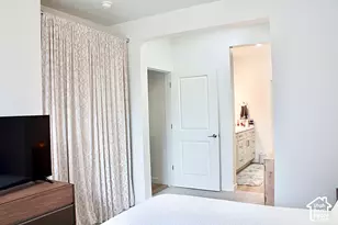 8355 S Sky Mirror Ln, Midvale, UT 84047 - Photo 12
