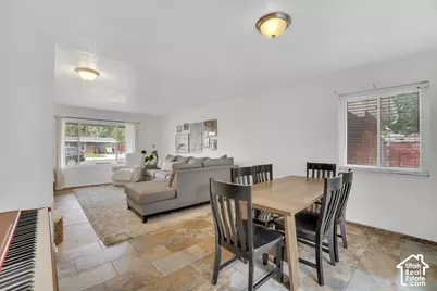 284 E Twin Peaks St, Midvale, UT 84047 - Photo 8
