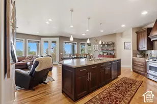 664 E Eagle Ridge Dr, North Salt Lake, UT 84054 - Photo 10